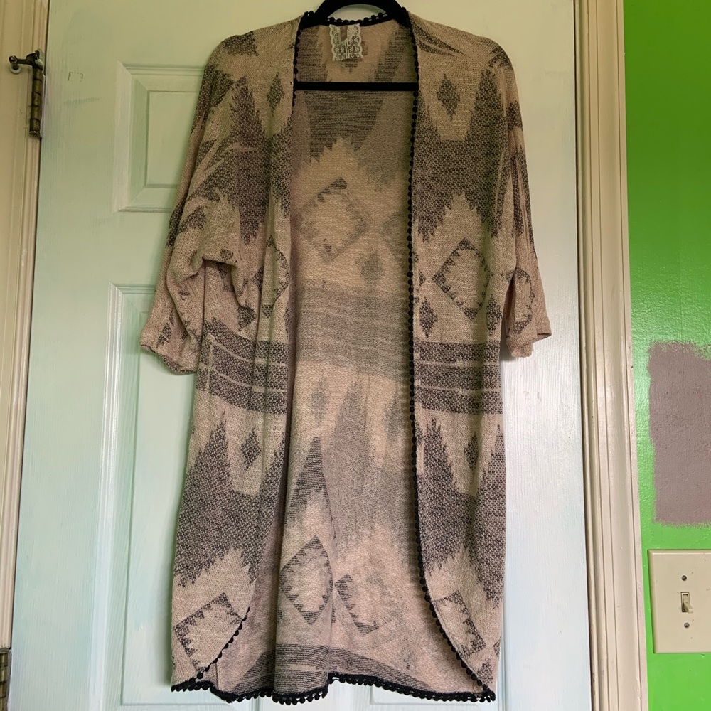 Elbow length cardigan